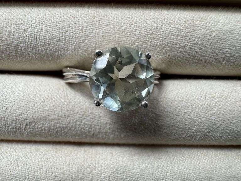 Sterling Silver Green Amethyst Gemstone Ring Size 7
