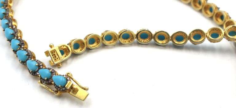 Dazzling Brand New European 19.72CTW Pear Shaped Cabochon-Cut Turquoise & 2.00CTW Diamonds Necklace 