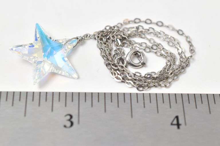 Star Pendant Necklace in Sterling Silver