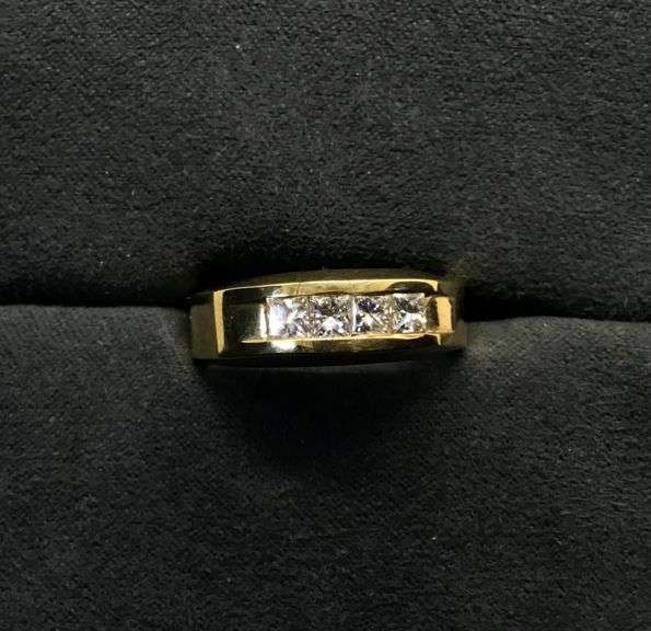 MEN’S 14K YELLOW GOLD NATURAL DIAMOND WEDDING BAND