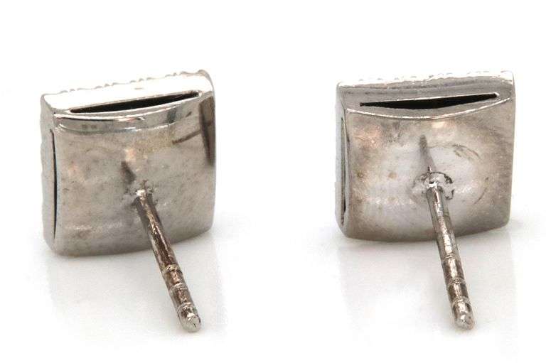 1.50ctw Princess Diamond Frame Stud Earrings in 14K