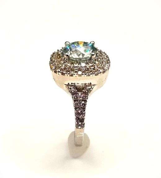 Sparkling 2.75 Ct White Ice Blue Simulated Diamond Ring.