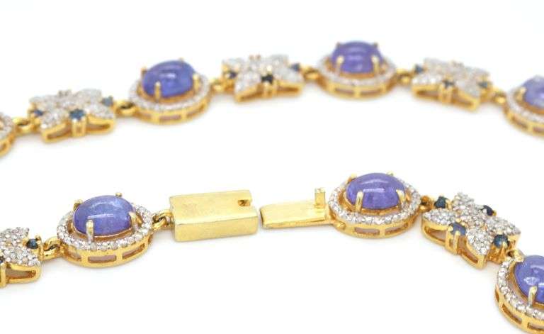 Fabulous 21.59CTW Oval Shaped Cabochon-Cut Tanzanite & 3.90CTW Diamond Necklace in 14K Yellow Gold O
