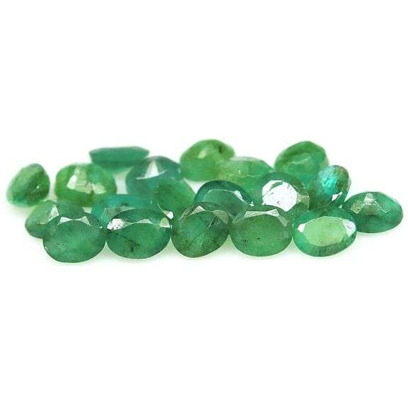 Rich emerald green unheated 7.41ct Emerald set!