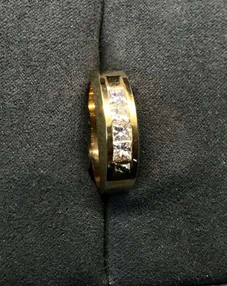 MEN’S 14K YELLOW GOLD NATURAL DIAMOND WEDDING BAND