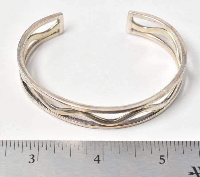 Cuff Bracelet in Sterling Silver