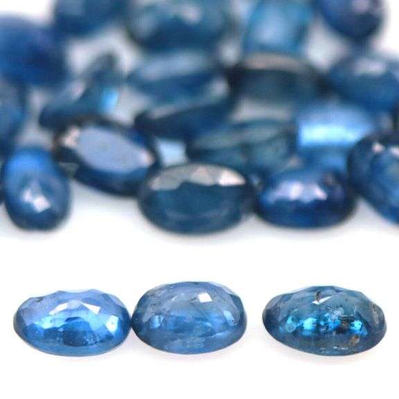 7.84ct cobalt blue Sapphire set from Madagascar