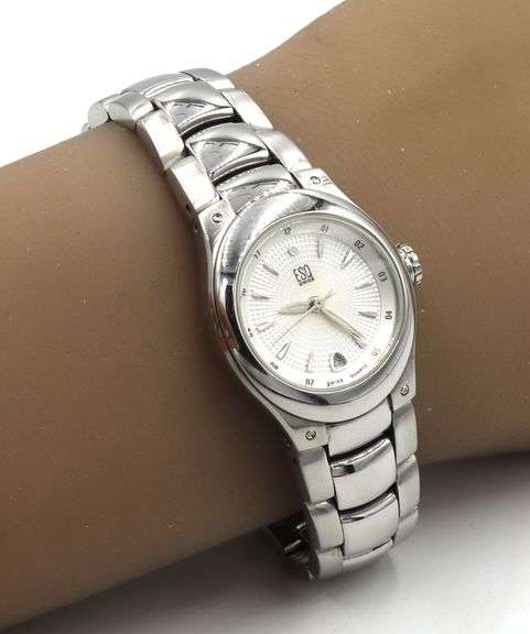 ESQ quartz date white dial watch