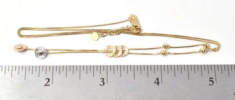 Gorgeous Women's Necklace in 14K Yellow Gold