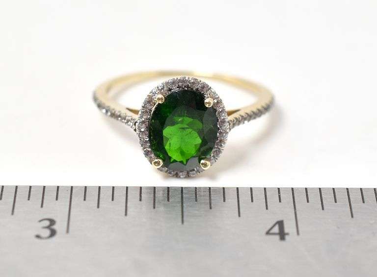 Stunning Green Gemstone Ring in 10K Yellow