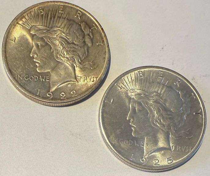 1922 1925 Frosty White BU Peace Dollar