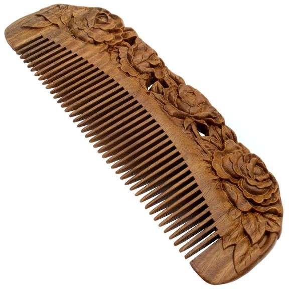 Carved Romantic Green Sandalwood Hair Comb