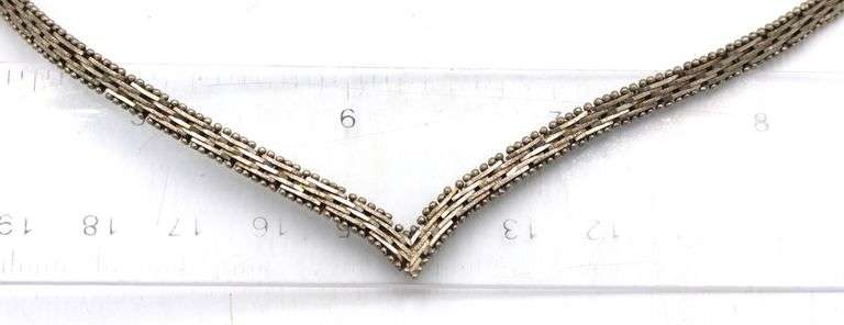 Group lot of 4 Vintage 925 sterling silver necklaces