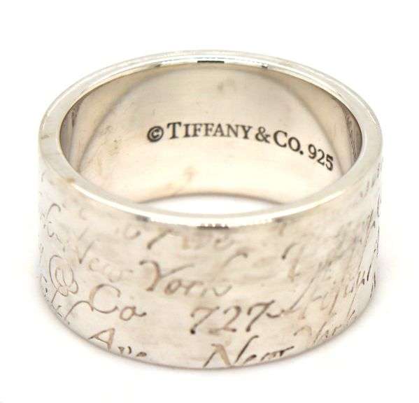 Tiffany & Co wide note band