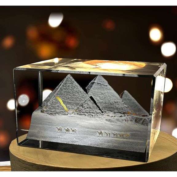 Great Pyramid of Giza 3D Engraved Crystal