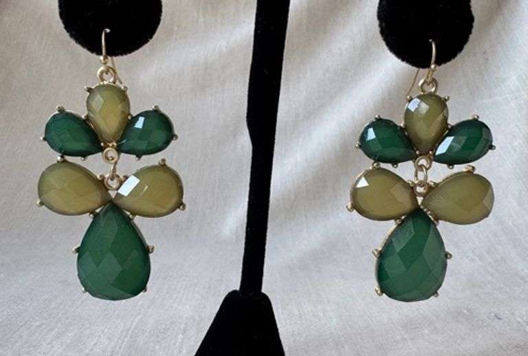 Stylish Fashion Design Earrings