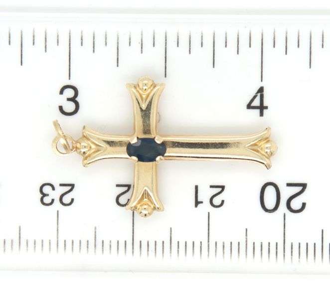 14kt Yellow gold blue sapphire cross pendant