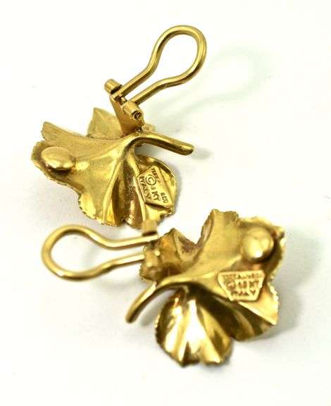 Tiffany 18K Leaf Earrings with Sapphires
