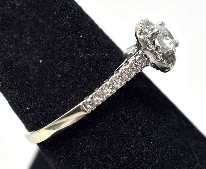 Dreamy Diamond  Engagement Ring in 10K White Gold