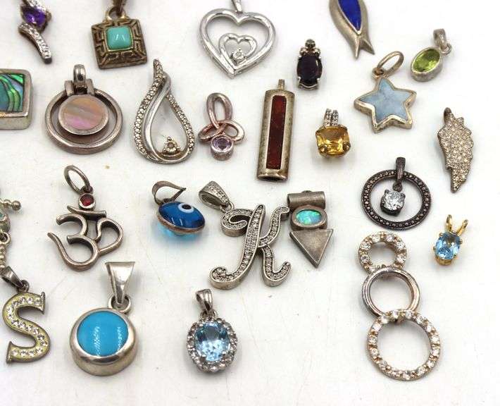 Group lot of Vintage 925 sterling silver pendants