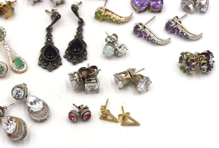 Group lot of Vintage 925 sterling silver earrings