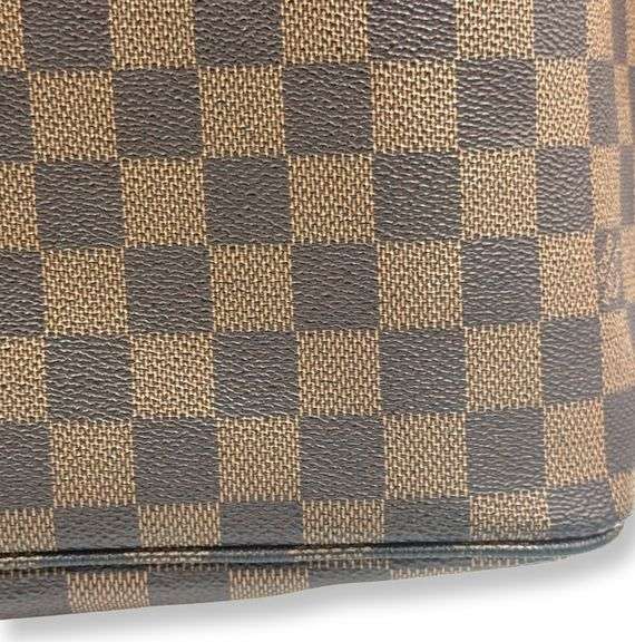 Louis Vuitton Neverfull MM Damier