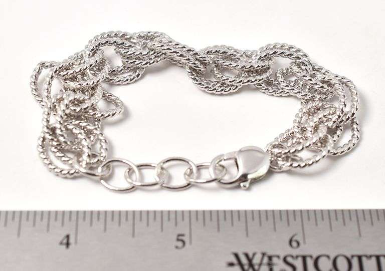 Chain Link Bracelet in Sterling Silver