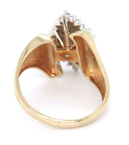 14kt Yellow gold diamond cluster marquise ring