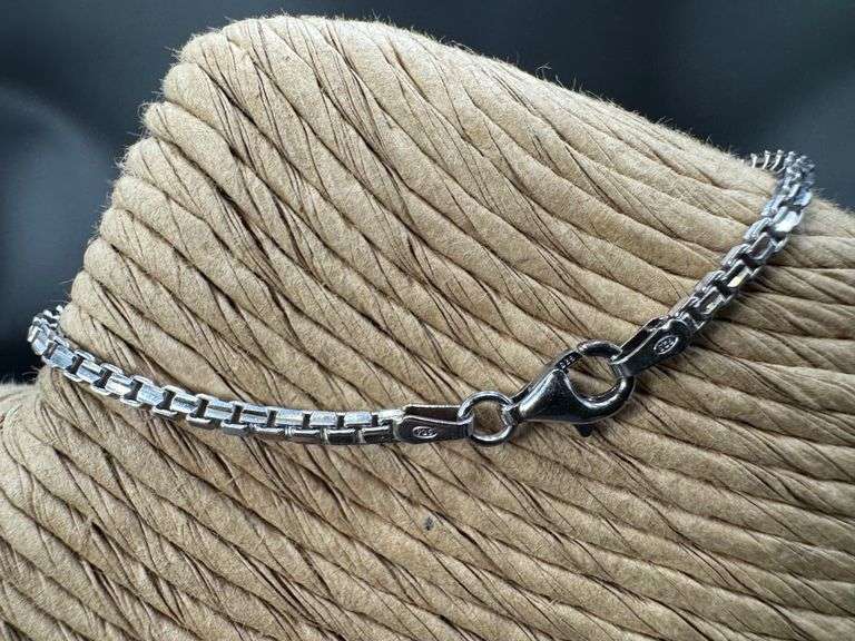 Italian Sterling Silver 925 Rhodium Plated Fancy Diamond Cut Box 7" Bracelet