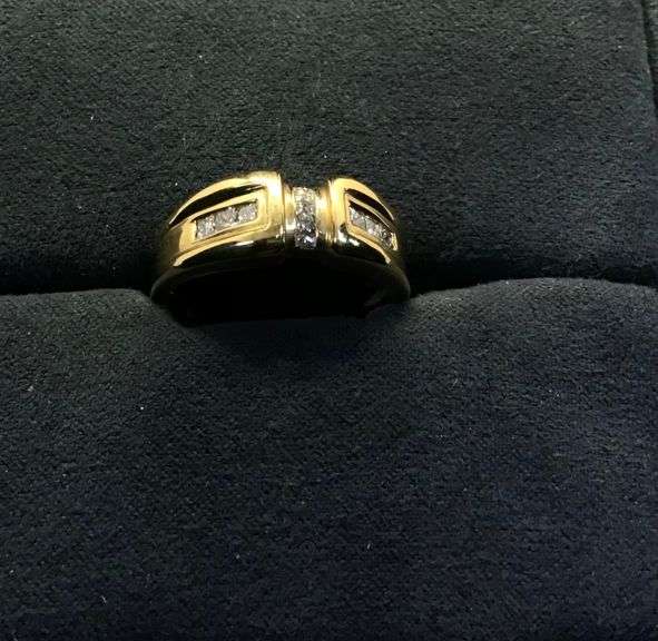 MEN’S 14K YELLOW GOLD NATURAL DIAMOND WEDDING BAND