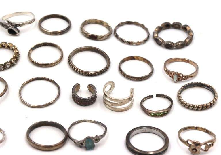 Vintage 925 sterling silver group lot of rings