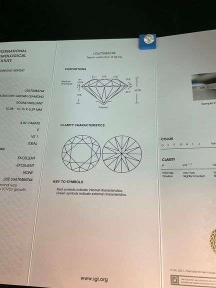 CERTIFIED 4.02 CARAT LAB GROWN DIAMOND