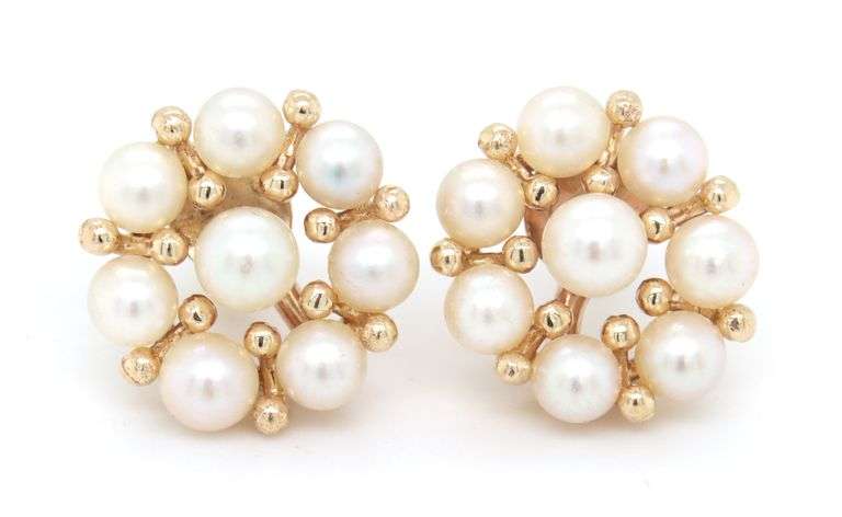 14kt Yellow gold pearl cluster stud earrings