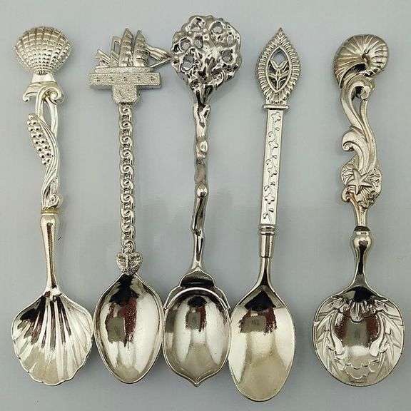 Set of 5 Demitasse Spoon Set