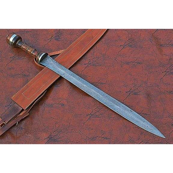 29-Inch Maximus Gladius Sword Hand-Forged Damascus Steel Blade