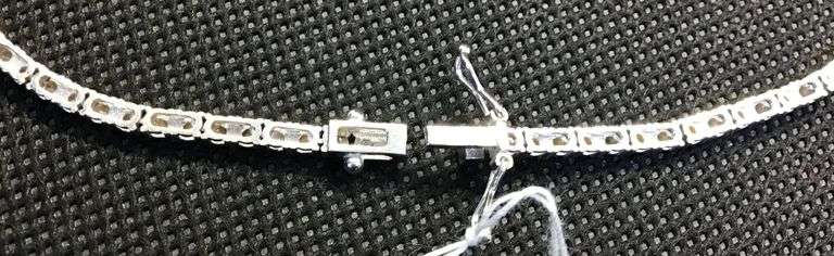 ELEGANT 14K WHITE GOLD LAB GROWN TENNIS NECKLACE