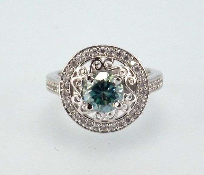 14 Kt White Gold Plated 2 Ct Emerald Green Lab Simulated Diamond Ring