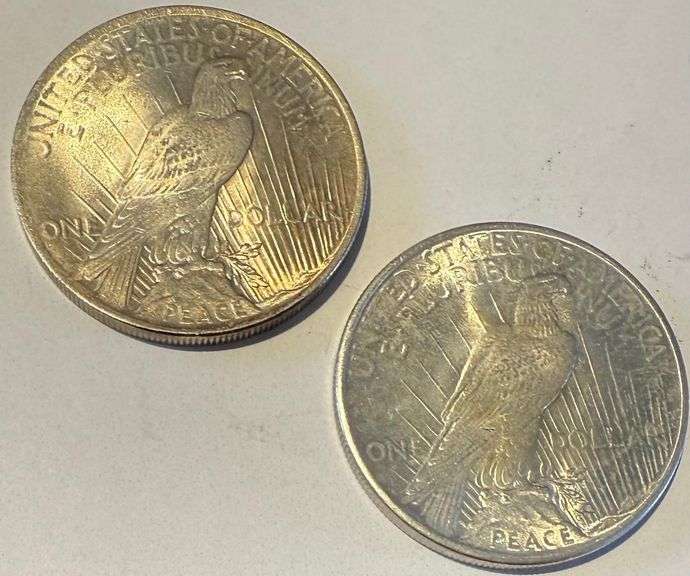 1922 1925 Frosty White BU Peace Dollar