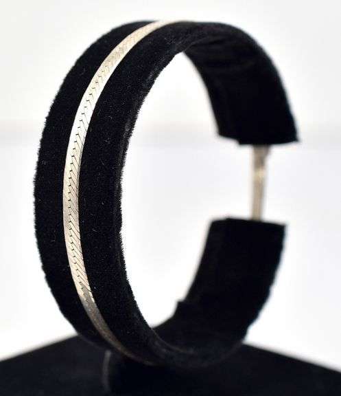 Herring Bone Chain Link Bracelet in Sterling Silver