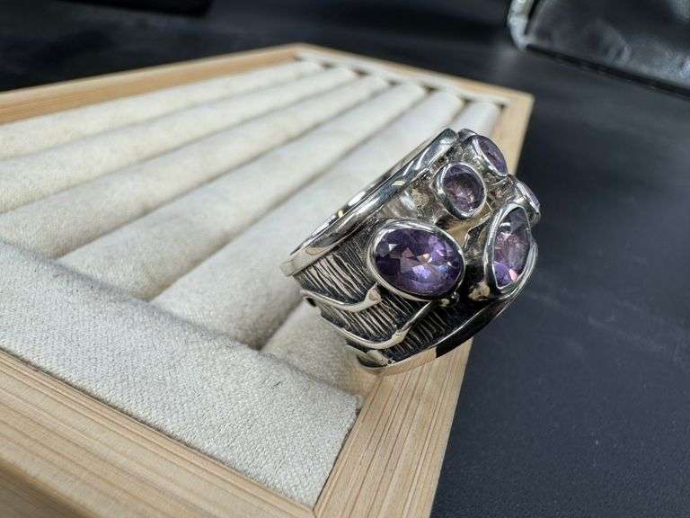 Sterling Silver Amethyst Gemstone Ring Size 10