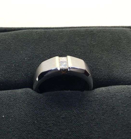 14K WHITE GOLD MEN’S WEDDING BAND