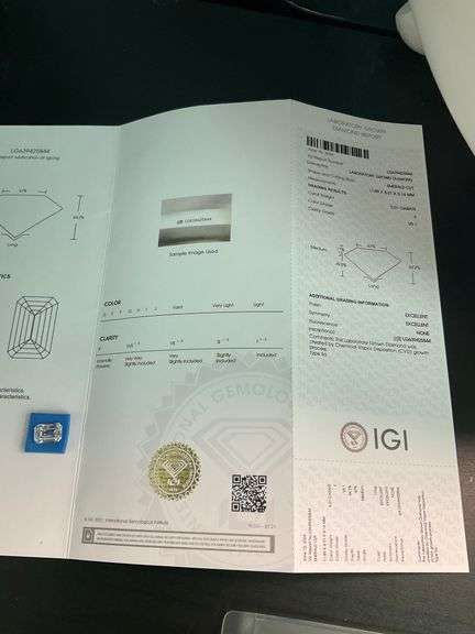 Certified 5+ CTTW Lab Grown Diamond