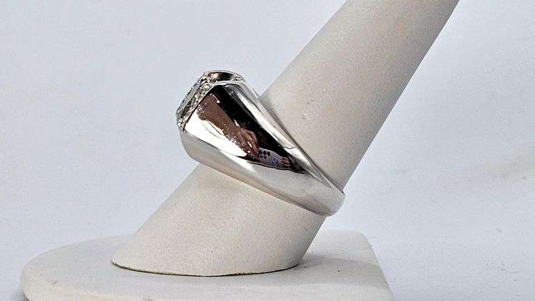 Men's Huge Sparkling 3.45 Ct Fire Moissanite Ring