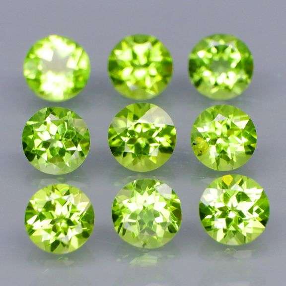 AAA cut and color 5.30ct apple green VS Peridot!