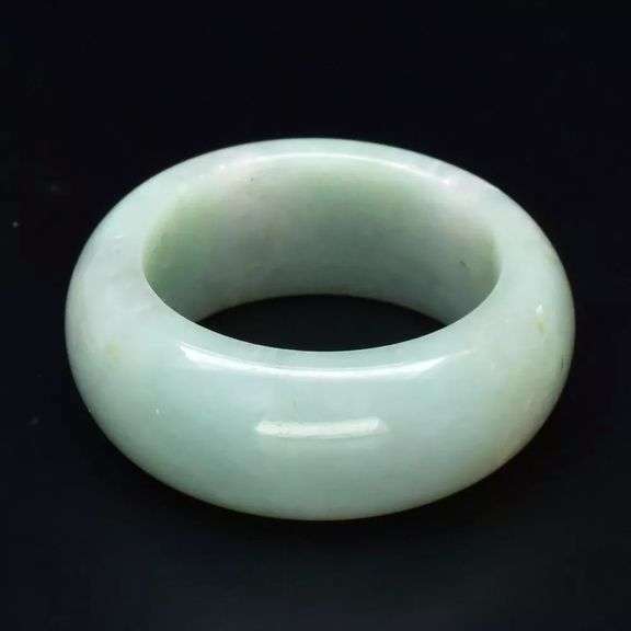 Wow! Look at this heavy 39.23ct REAL Burmese Jade ring!