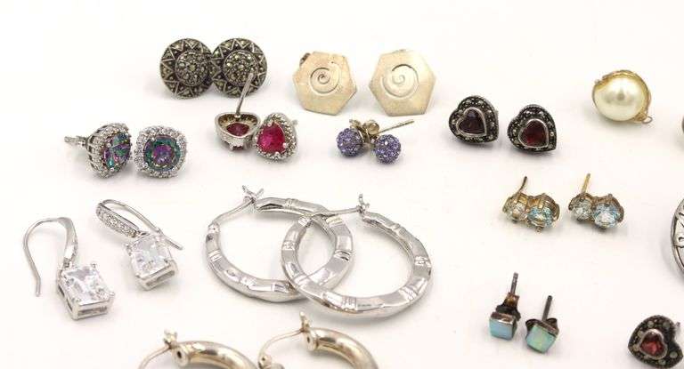 Vintage 925 sterling silver group lot of earrings