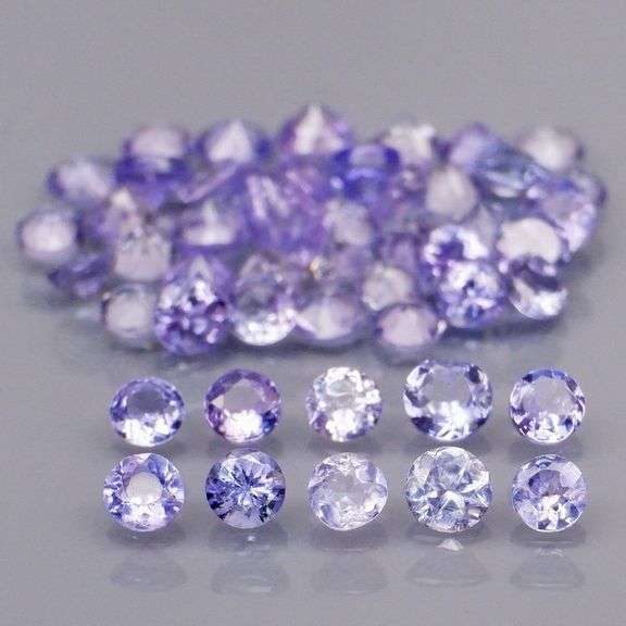 Non stop flashing 3.86ct diamond cut Tanzanite set