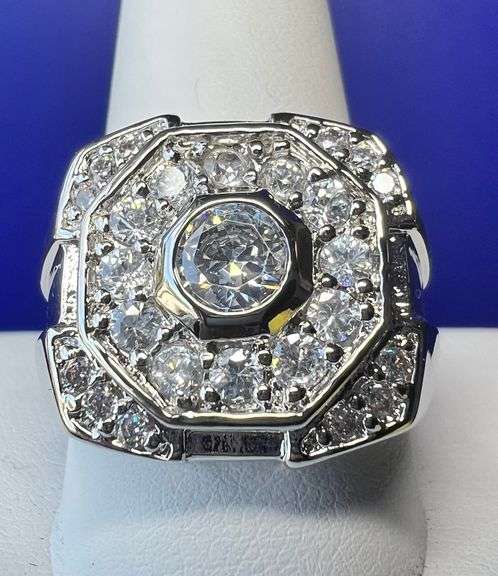 Men's Handsome 7.25 Ctw Lab Simulated Diamond Ring