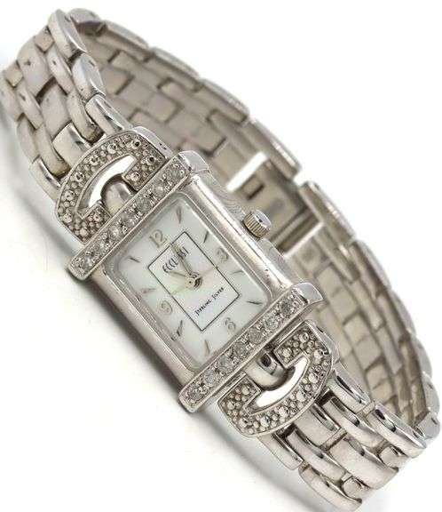 Ecclissi 0.25 square quartz diamond watch