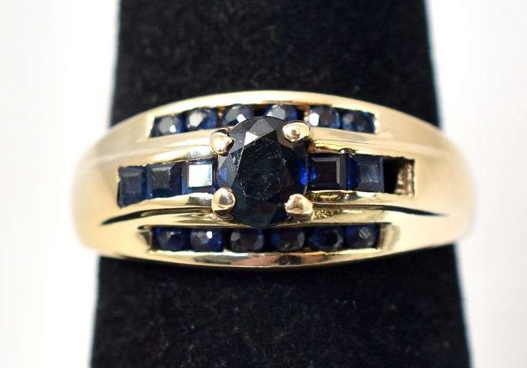 Majestic Blue Sapphire Ring in 10K Yellow Gold